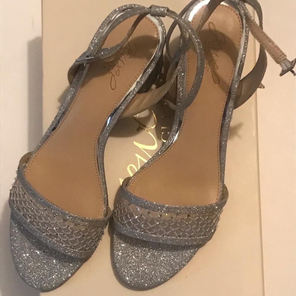 Nadia Badgley Mischka jewel shoe size 8